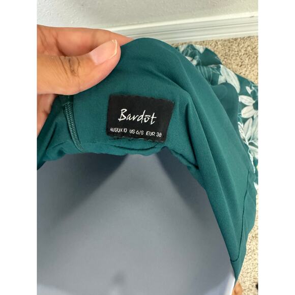 Bardot Green Floral Maxi Dress Size 6 | Flowy Ruffle Asymmetrical Hem - Picture 4 of 8